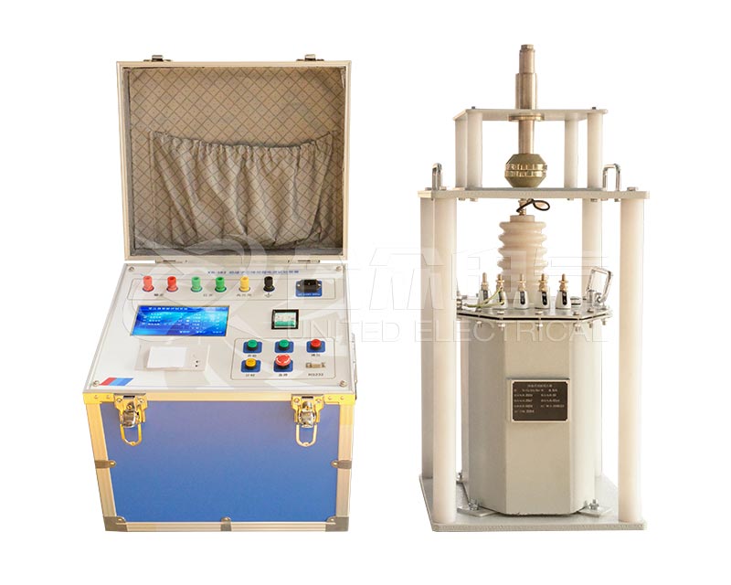 絕緣子芯棒泄露電流試驗(yàn)裝置